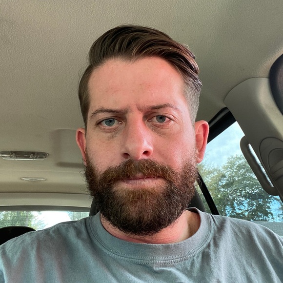 Meet your Posher, Tom - Picture 3 of 3